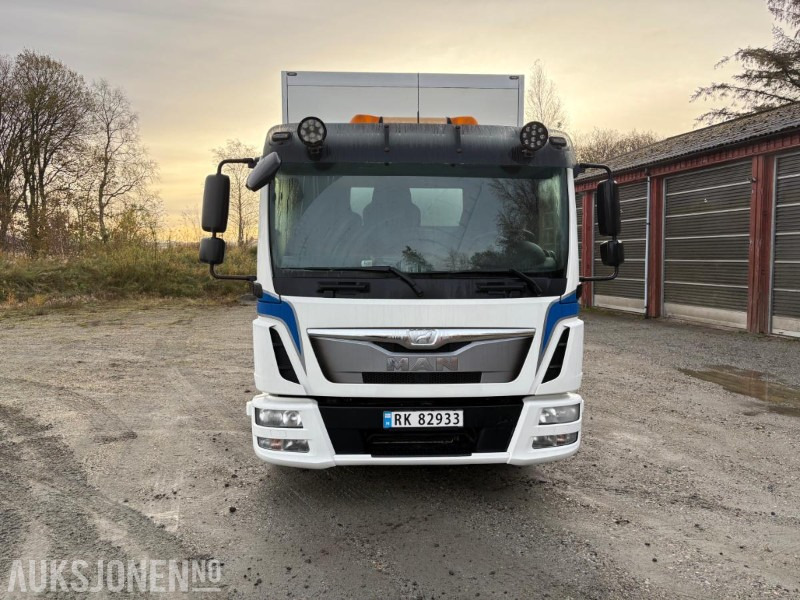 2013 MAN TGL8 220 4X2 Euro6T 3 seter servicevogn C1-reg. - Камион фургон: снимка 2 2013 MAN TGL8 220 4X2 Euro6T 3 seter servicevogn C1-reg. - Камион фургон: снимка 2