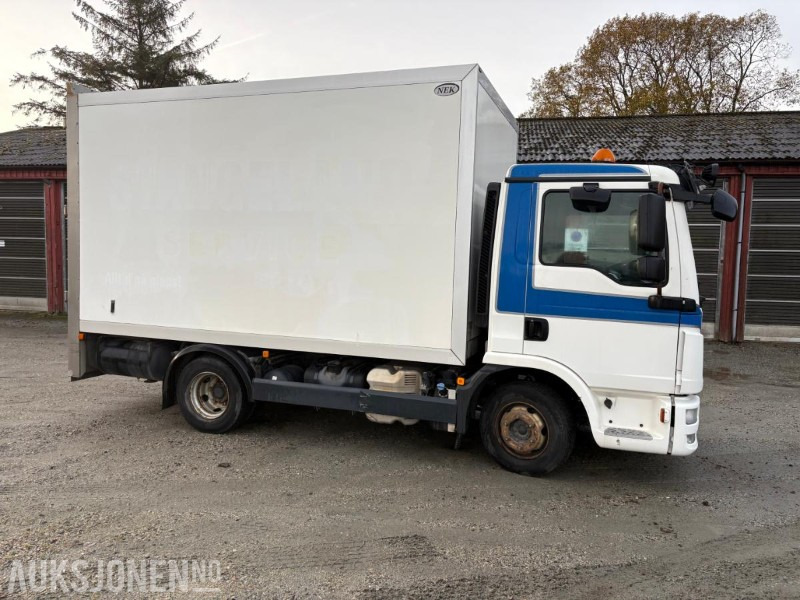 2013 MAN TGL8 220 4X2 Euro6T 3 seter servicevogn C1-reg. - Камион фургон: снимка 5 2013 MAN TGL8 220 4X2 Euro6T 3 seter servicevogn C1-reg. - Камион фургон: снимка 5