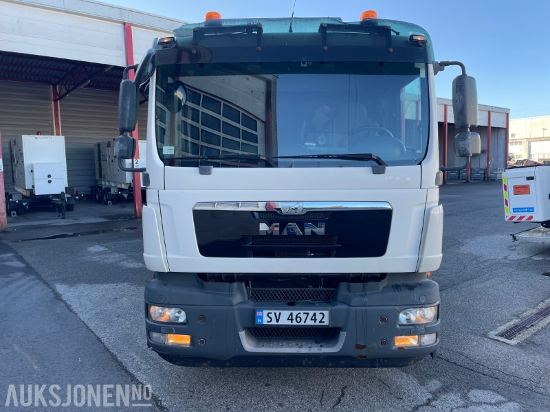 2013 MAN TGM 15.290 E- verkspåbygg med bakmontert kran og vinsj EU godkjent til 28.02.2026 110.980km - Бордови камион, Камион с кран: снимка 2 2013 MAN TGM 15.290 E- verkspåbygg med bakmontert kran og vinsj EU godkjent til 28.02.2026 110.980km - Бордови камион, Камион с кран: снимка 2