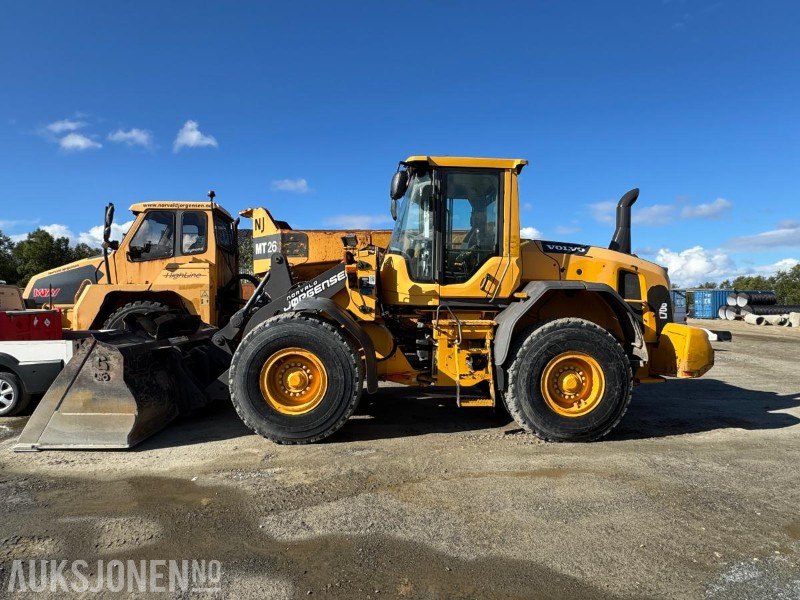 2013 Volvo L70G - Skuff - Kamera - Joystick - 8076T - Колесен товарач: снимка 2 2013 Volvo L70G - Skuff - Kamera - Joystick - 8076T - Колесен товарач: снимка 2