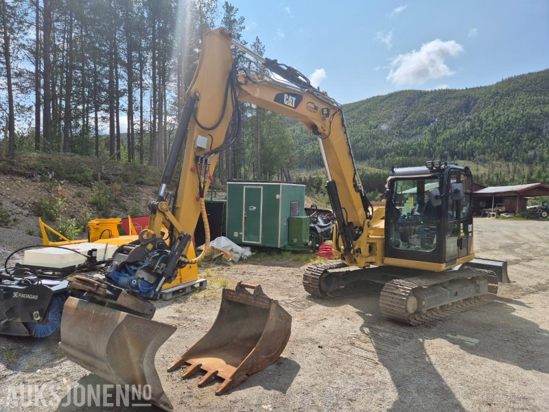 2014 Cat 308E 2 CR beltegraver, med tiltrotator/gripekasett - Багер: снимка 1 2014 Cat 308E 2 CR beltegraver, med tiltrotator/gripekasett - Багер: снимка 1