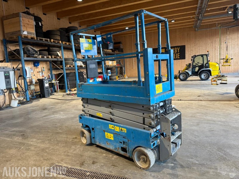 2014 Genie 1932 Sakselift. - Работна площадка: снимка 2 2014 Genie 1932 Sakselift. - Работна площадка: снимка 2