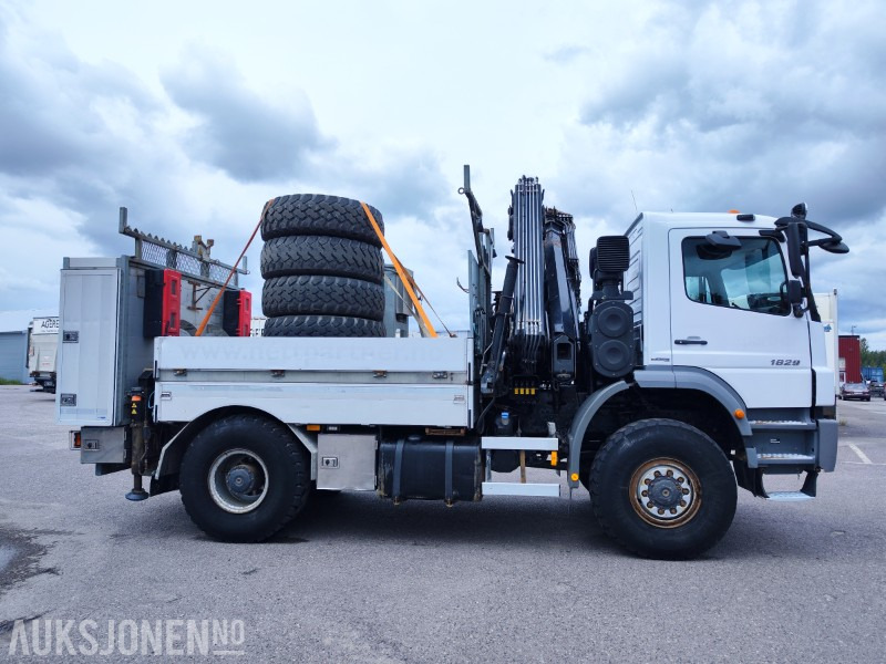 2014 Mercedes-Benz AXOR 1829 PLANBIL MED KRAN 14TM HIAB XS 144 HIPRO - Камион с кран: снимка 2 2014 Mercedes-Benz AXOR 1829 PLANBIL MED KRAN 14TM HIAB XS 144 HIPRO - Камион с кран: снимка 2