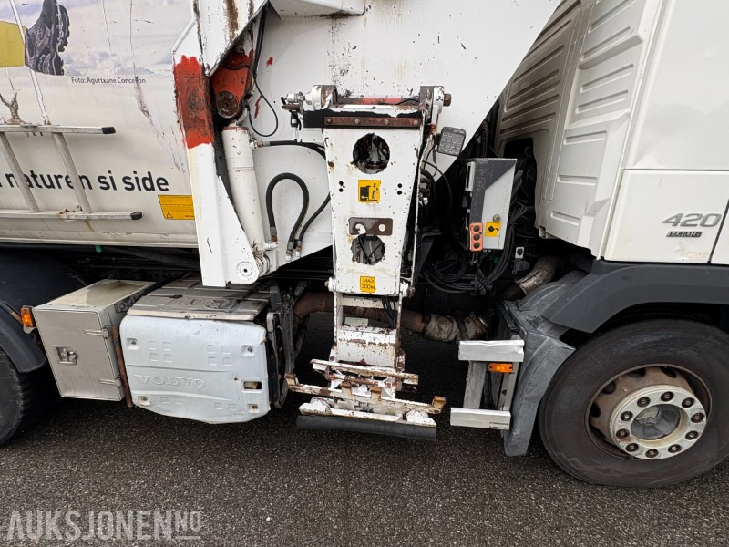 2014 Volvo FM420 EURO 6 sidelaster / komprimatorbil / renovasjonsbil - EU godkjent til 31.08.2026 - Боклукчийска кола: снимка 5 2014 Volvo FM420 EURO 6 sidelaster / komprimatorbil / renovasjonsbil - EU godkjent til 31.08.2026 - Боклукчийска кола: снимка 5
