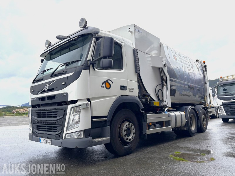 2014 Volvo FM420 EURO 6 sidelaster / komprimatorbil / renovasjonsbil - leveres med ny EU godkjenning - Боклукчийска кола: снимка 1 2014 Volvo FM420 EURO 6 sidelaster / komprimatorbil / renovasjonsbil - leveres med ny EU godkjenning - Боклукчийска кола: снимка 1