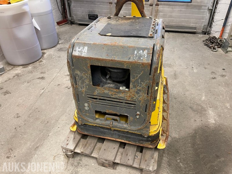 2014 Wacker Neuson DPU 100-70 Vibroplate, 768 kg - Валяк: снимка 5 2014 Wacker Neuson DPU 100-70 Vibroplate, 768 kg - Валяк: снимка 5