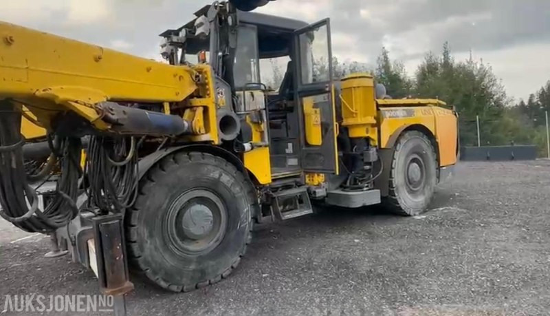 2015 Epiroc BOOMER E2C - 4149t - Пробивна машина: снимка 2 2015 Epiroc BOOMER E2C - 4149t - Пробивна машина: снимка 2