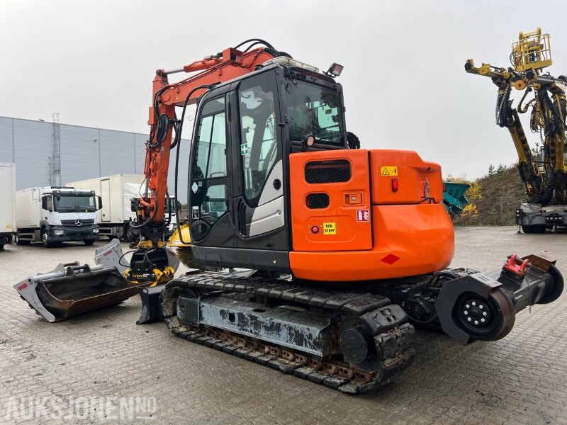 2015 Hitachi ZX-85-US-5 - Rail maskin med mye utstyr! - Багер: снимка 3 2015 Hitachi ZX-85-US-5 - Rail maskin med mye utstyr! - Багер: снимка 3