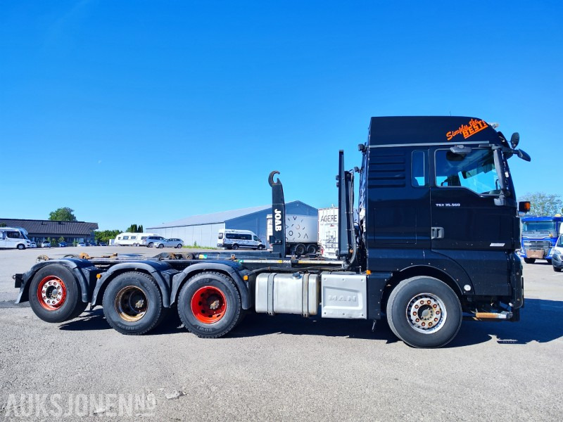 2015 MAN TGX 35.560 Tridem Krokbil m/Brøyteopplegg - Мултилифт с кука камион: снимка 2 2015 MAN TGX 35.560 Tridem Krokbil m/Brøyteopplegg - Мултилифт с кука камион: снимка 2