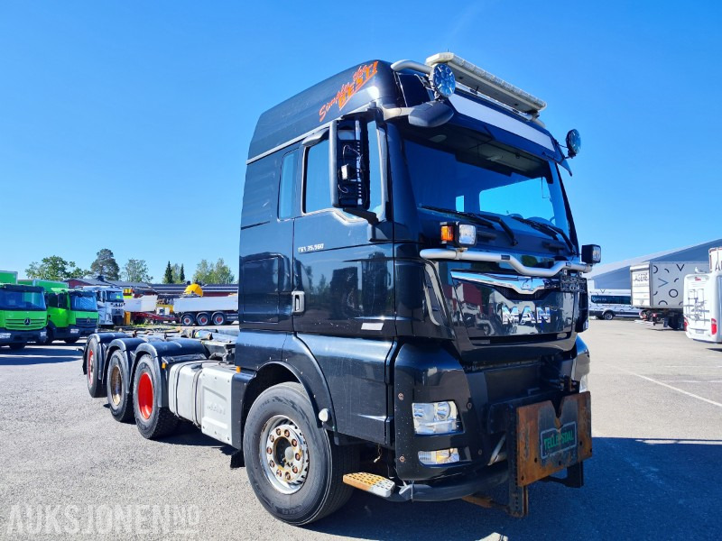 2015 MAN TGX 35.560 Tridem Krokbil m/Brøyteopplegg - Мултилифт с кука камион: снимка 1 2015 MAN TGX 35.560 Tridem Krokbil m/Brøyteopplegg - Мултилифт с кука камион: снимка 1