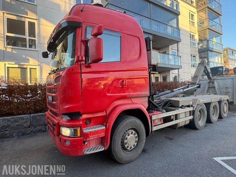 2015 Scania R580 8x4 tridem Krokbil / krokløft m/ JOAB 24t krok med knekk - Мултилифт с кука камион: снимка 1 2015 Scania R580 8x4 tridem Krokbil / krokløft m/ JOAB 24t krok med knekk - Мултилифт с кука камион: снимка 1
