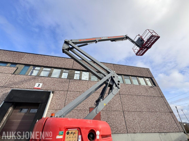 2015 SkyJack SJ63 AJ knekkarmlift med arbeidshøyde < 21 meter - Работна площадка: снимка 2 2015 SkyJack SJ63 AJ knekkarmlift med arbeidshøyde < 21 meter - Работна площадка: снимка 2