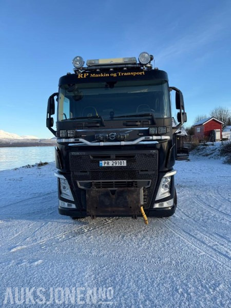 2015 Volvo FH16 6X4 540 Tippbil - Brøyterigget - Skjær - 403000KM - Самосвал камион: снимка 3 2015 Volvo FH16 6X4 540 Tippbil - Brøyterigget - Skjær - 403000KM - Самосвал камион: снимка 3
