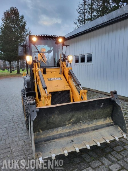 2016 JCB 1CX - Traktorgraver med graveskuff og frontlaster - Багер-товарач: снимка 3 2016 JCB 1CX - Traktorgraver med graveskuff og frontlaster - Багер-товарач: снимка 3