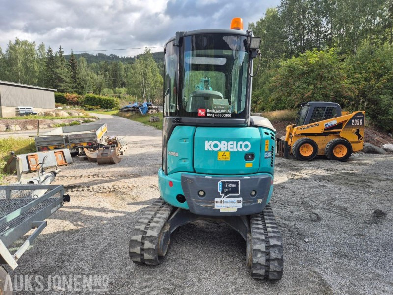 2016 Kobelco SK28SR-6, minigraver, 746 timer, AC - Мини багер: снимка 4 2016 Kobelco SK28SR-6, minigraver, 746 timer, AC - Мини багер: снимка 4