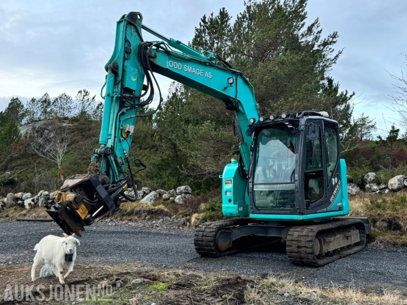 2016 Kobelco SK75SR-3E - 8,5 tonns gravemaskin med gummibelter - Tiltrotator - Pusskuffe - Bunkringspumpe - Sentralsmøring - Sertifisert - Багер: снимка 1 2016 Kobelco SK75SR-3E - 8,5 tonns gravemaskin med gummibelter - Tiltrotator - Pusskuffe - Bunkringspumpe - Sentralsmøring - Sertifisert - Багер: снимка 1