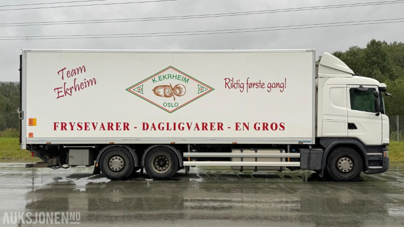 2016 Scania G450 med 2-soners kjøl- og frys, 1 eier, 2 kjølesoner, Gullavtale, Zepro, Onspot kjettinger, ryggekamera - Камион фургон: снимка 4 2016 Scania G450 med 2-soners kjøl- og frys, 1 eier, 2 kjølesoner, Gullavtale, Zepro, Onspot kjettinger, ryggekamera - Камион фургон: снимка 4