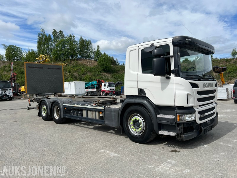 2016 Scania P410 containerbil, lav km, EU, 411 hk, baklem, automat - Контейнеровоз/ Сменна каросерия камион: снимка 3 2016 Scania P410 containerbil, lav km, EU, 411 hk, baklem, automat - Контейнеровоз/ Сменна каросерия камион: снимка 3
