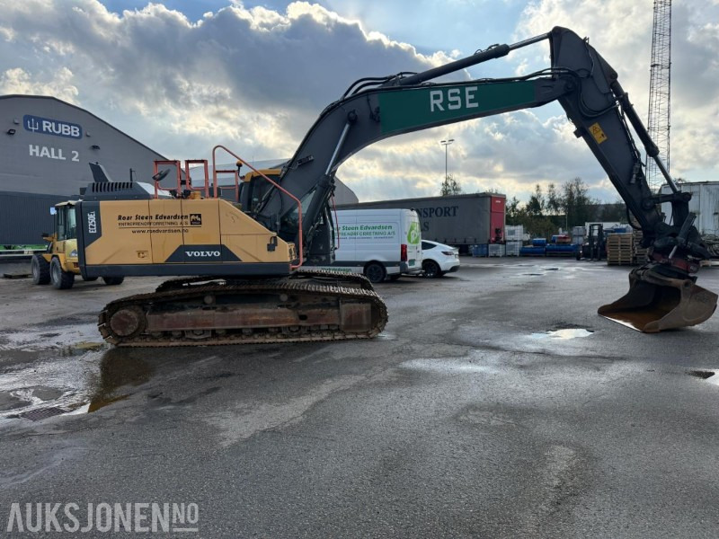 2016 Volvo EC250EL BELTEGRAVER R8 ROTOTILT TOPCON MASKINSTYRING SERVICEHISTORIKK - Багер: снимка 3 2016 Volvo EC250EL BELTEGRAVER R8 ROTOTILT TOPCON MASKINSTYRING SERVICEHISTORIKK - Багер: снимка 3