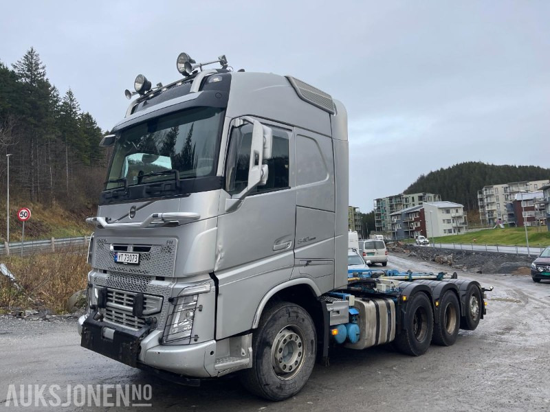 2016 Volvo FH 540 8x4 Tridem med Joab 24 t krokløft - Мултилифт с кука камион: снимка 1 2016 Volvo FH 540 8x4 Tridem med Joab 24 t krokløft - Мултилифт с кука камион: снимка 1