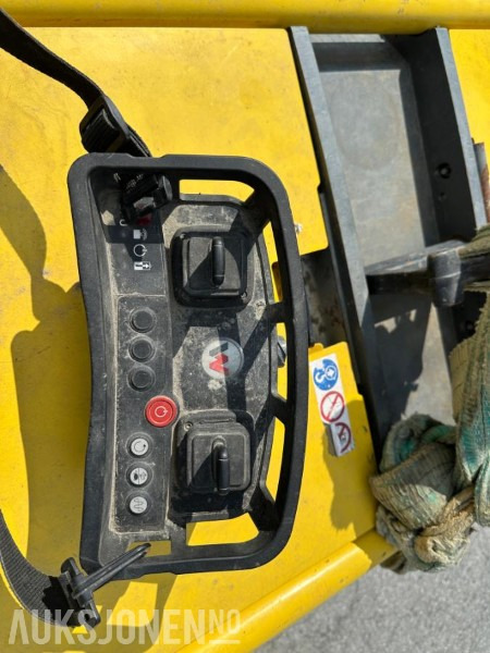 Валяк 2016 Wacker Neuson DPU110rLem970 - 142 timer - VIBROPLATE: снимка 16