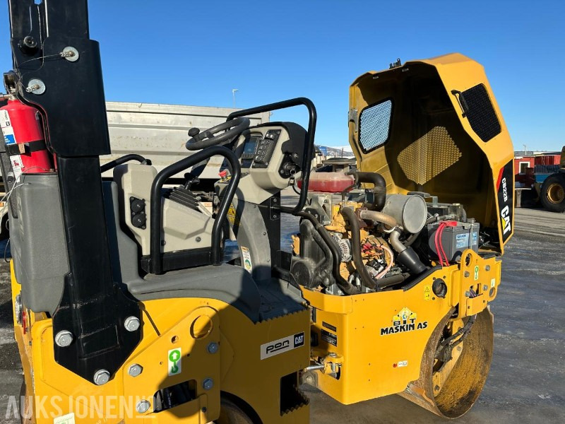 Лизинг на  2017 CAT CB22B VIBRO VALS - 1678 Timer 2017 CAT CB22B VIBRO VALS - 1678 Timer: снимка 16