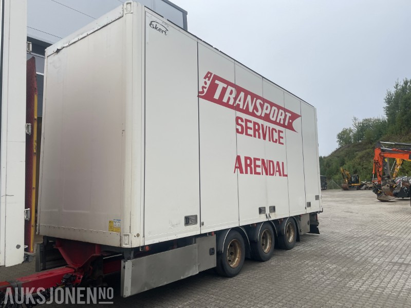 2017 Ekeri Skaphenger 3 akslet m/full sideåpning - Затворена каросерия ремарке: снимка 1 2017 Ekeri Skaphenger 3 akslet m/full sideåpning - Затворена каросерия ремарке: снимка 1