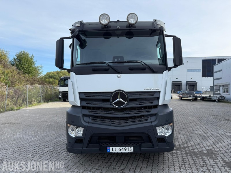 2017 Mercedes-Benz 2545L Antos skapbil med kjøling, multiratt, cruise, kjettinger, baklem, fjernkontroll - Камион фургон: снимка 2 2017 Mercedes-Benz 2545L Antos skapbil med kjøling, multiratt, cruise, kjettinger, baklem, fjernkontroll - Камион фургон: снимка 2