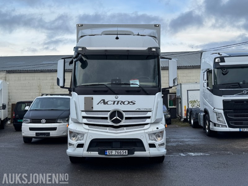 2017 Mercedes-Benz Actros 4x2 SKAPBIL EURO6 BUSSBYGG M/SIDEÅPNING HELLUFT ZEPRO - Камион фургон: снимка 2 2017 Mercedes-Benz Actros 4x2 SKAPBIL EURO6 BUSSBYGG M/SIDEÅPNING HELLUFT ZEPRO - Камион фургон: снимка 2
