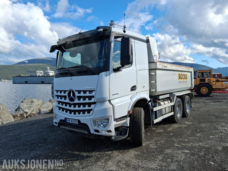2017 Mercedes-Benz Arocs 2658K - 104745 km - alle servicer. - Самосвал камион: снимка 1 2017 Mercedes-Benz Arocs 2658K - 104745 km - alle servicer. - Самосвал камион: снимка 1