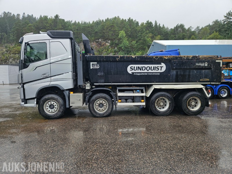 2017 Volvo FH8x4 - Самосвал камион: снимка 2 2017 Volvo FH8x4 - Самосвал камион: снимка 2