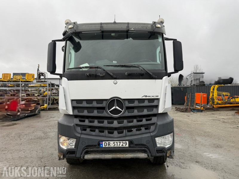 2018 Mercedes-Benz Arocs 2636 m Normet L1000 hydraulisk plattform, lav km, 1000kg kapasitet, 13 m rekkevidde - Камион с кран: снимка 2 2018 Mercedes-Benz Arocs 2636 m Normet L1000 hydraulisk plattform, lav km, 1000kg kapasitet, 13 m rekkevidde - Камион с кран: снимка 2