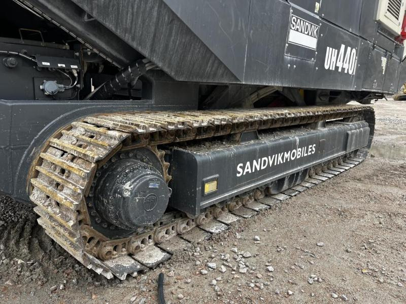 Конусна трошачка, Пресевна инсталация 2018 Sandvik UH440i mobil konknuser - cone crusher: снимка 7