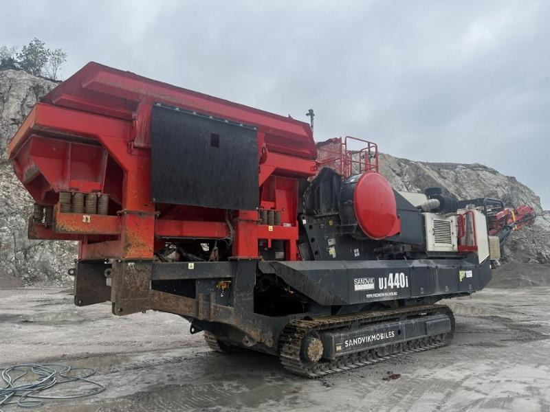 2018 Sandvik UJ440i kjeftknuser - Челюстна трошачка, Пресевна инсталация: снимка 4 2018 Sandvik UJ440i kjeftknuser - Челюстна трошачка, Пресевна инсталация: снимка 4