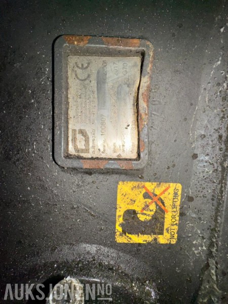 Багер 2018 Volvo EC220EL gravemaskin - GPS - Tiltrotator - Sentralsmøring - Bunkringspumpe - Graveskuffe - Pusskuffe - Sertifisert til mai 2026: снимка 36