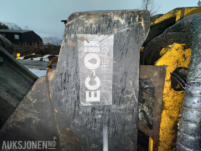 Багер 2018 Volvo EC220EL gravemaskin - GPS - Tiltrotator - Sentralsmøring - Bunkringspumpe - Graveskuffe - Pusskuffe - Sertifisert til mai 2026: снимка 34