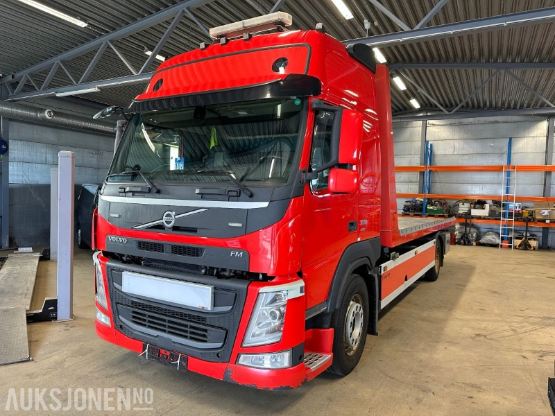 Пожарна кола 2018 Volvo FM 330 bergingsbil med spesialtilpasset Tijhof TA 12000 påhengshenger: снимка 1