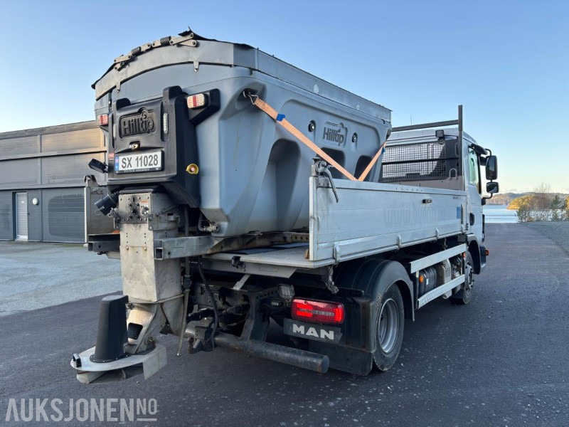 2019 MAN TGL 8.220. BRØYTEBIL. 3 VEIS TIPP. HILLTIP ICESTRIKER. HILLTIP BRØYTESKJÆR - Бордови камион: снимка 5 2019 MAN TGL 8.220. BRØYTEBIL. 3 VEIS TIPP. HILLTIP ICESTRIKER. HILLTIP BRØYTESKJÆR - Бордови камион: снимка 5