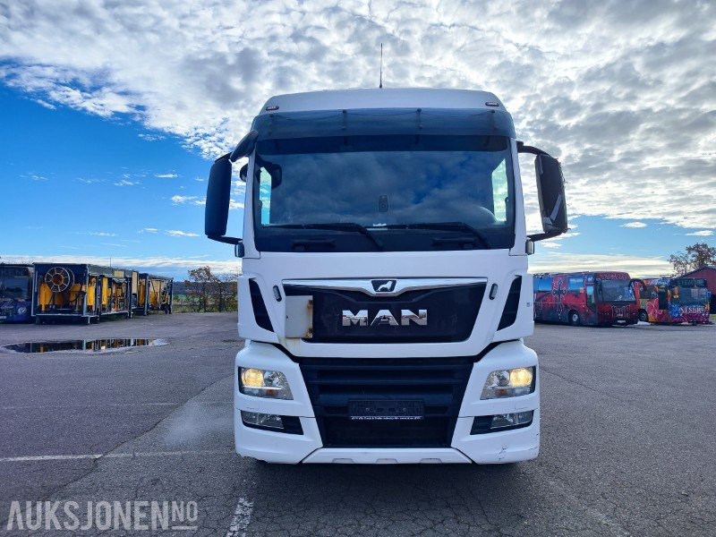 2019 MAN TGS 26.350 • Skapbil med sideåpning og Zepro lift • Euro 6 • 5500 mm akselavstand - Камион фургон: снимка 3 2019 MAN TGS 26.350 • Skapbil med sideåpning og Zepro lift • Euro 6 • 5500 mm akselavstand - Камион фургон: снимка 3