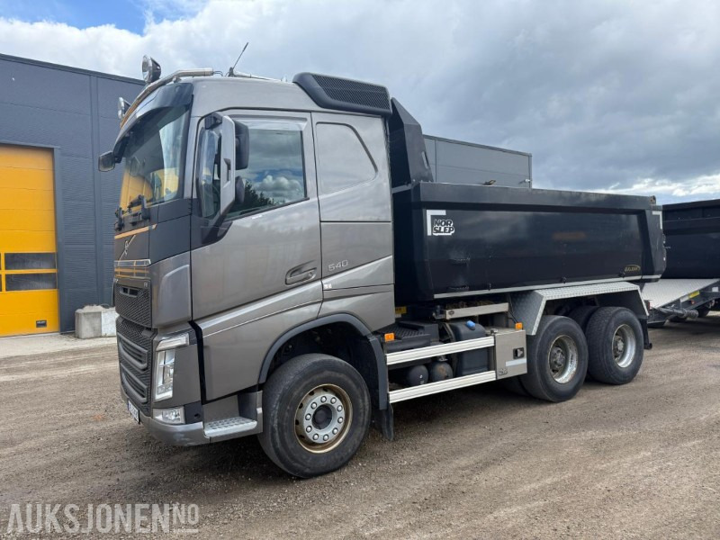 2019 VOLVO FH500 TIPPBIL SERVICEHISTORIKK LAV KM 6X4 EURO 6 - Самосвал камион: снимка 1 2019 VOLVO FH500 TIPPBIL SERVICEHISTORIKK LAV KM 6X4 EURO 6 - Самосвал камион: снимка 1