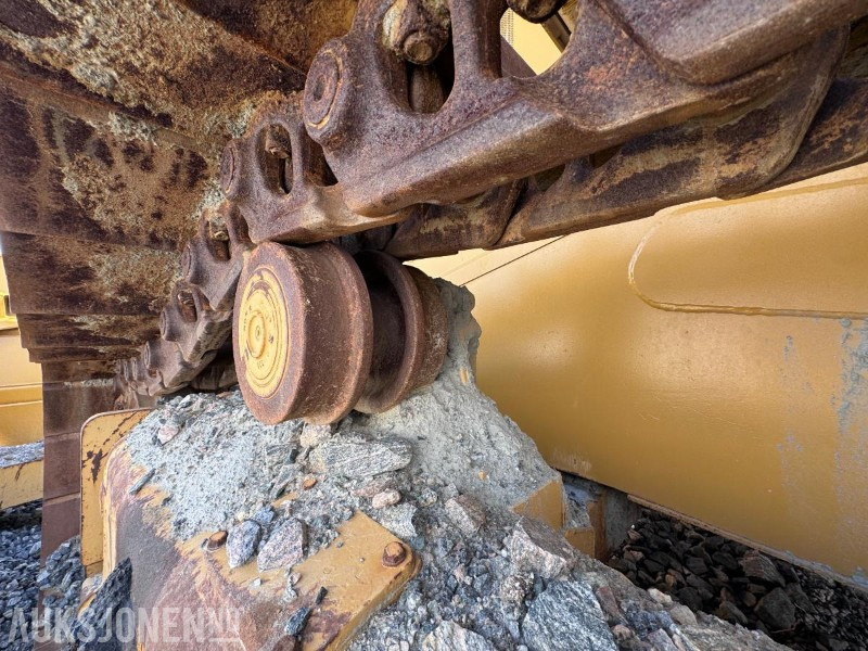 Строително оборудване 2020 Cat D6XE - Low ground pressure Dozer - Ripper x 3 - 2 sett belter - Totalstasjon - Diesel elektrisk dozer: снимка 15
