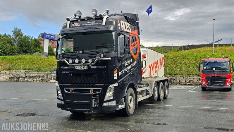 2020 Volvo 540 8x4 Brøyterigget krokbil med AJK påbygg - Мултилифт с кука камион: снимка 1 2020 Volvo 540 8x4 Brøyterigget krokbil med AJK påbygg - Мултилифт с кука камион: снимка 1