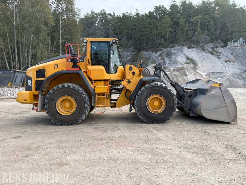 2020 Volvo L150H HJULLASTER SENTRALSMØRING NYE DEKK VEKT SERVICEHISTORIKK SKUFF - Колесен товарач: снимка 4 2020 Volvo L150H HJULLASTER SENTRALSMØRING NYE DEKK VEKT SERVICEHISTORIKK SKUFF - Колесен товарач: снимка 4