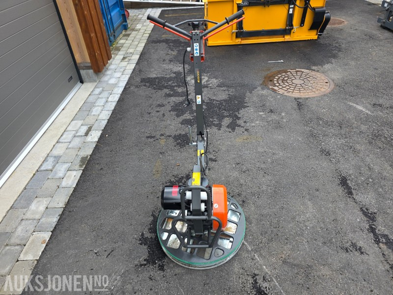 2021 Husqvarna BG245 helikopter/glattemaskin - 220 V - 1,5kW - Валяк: снимка 3 2021 Husqvarna BG245 helikopter/glattemaskin - 220 V - 1,5kW - Валяк: снимка 3