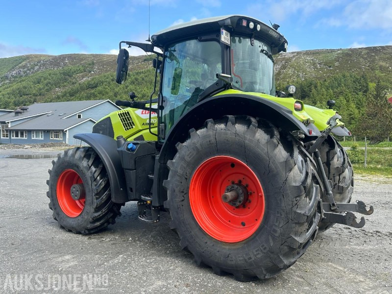 2022 Claas Axion 870 - Трактор: снимка 3 2022 Claas Axion 870 - Трактор: снимка 3