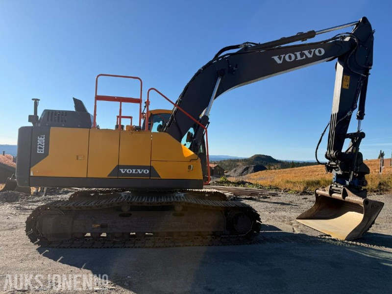 Багер 2022 Volvo EC220EL BELTEGRAVER ROTOTILT SERVICEHISTORIKK: снимка 6