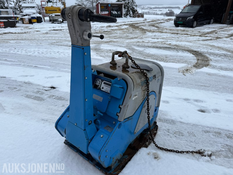 2022 Weber MT CR 9-II CCD 2.0 – kraftig og driftssikker vibroplate – kun ca. 131 timer - Валяк: снимка 3 2022 Weber MT CR 9-II CCD 2.0 – kraftig og driftssikker vibroplate – kun ca. 131 timer - Валяк: снимка 3