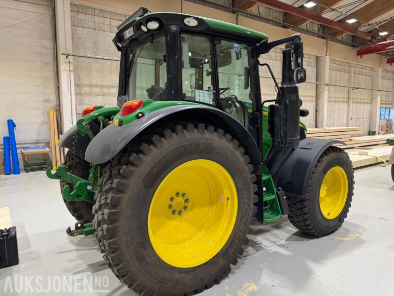 2023 John Deere 6100M TRAKTOR MED 2 SETT HJUL, KUN 1543 TIMER - Трактор: снимка 5 2023 John Deere 6100M TRAKTOR MED 2 SETT HJUL, KUN 1543 TIMER - Трактор: снимка 5