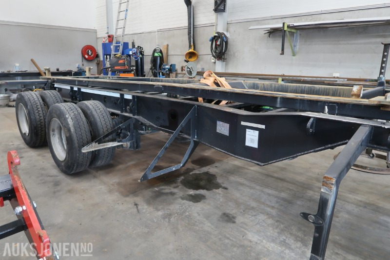 2023 Spartveit C3-akslet hengerchassis / containerchassis - deleobjekt - Контейнеровоз/ Сменна каросерия камион: снимка 5 2023 Spartveit C3-akslet hengerchassis / containerchassis - deleobjekt - Контейнеровоз/ Сменна каросерия камион: снимка 5