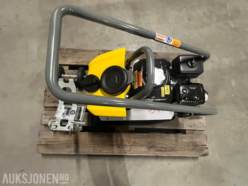 2023 Wacker Neuson Vibroplate BPS1340Aw 75kg - Строително оборудване: снимка 2 2023 Wacker Neuson Vibroplate BPS1340Aw 75kg - Строително оборудване: снимка 2